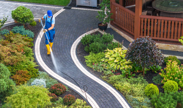 Fence Pressure Washing in Auburn, ME